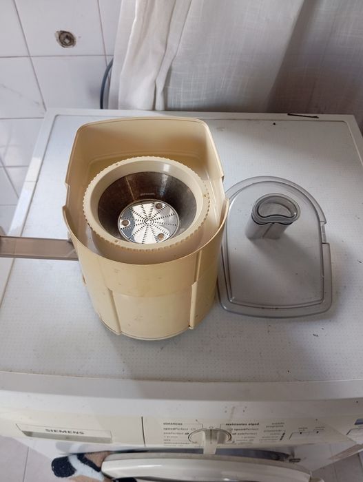 Máquina para fazer sumos