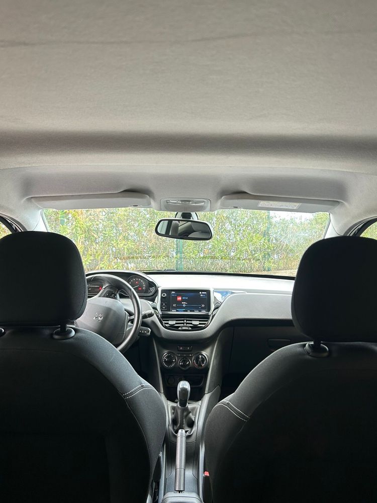 Peugeot 208 style