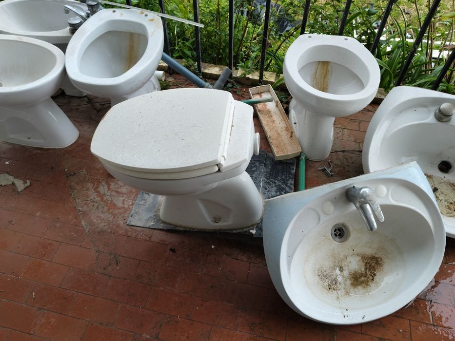 Loiças de Casa de Banho