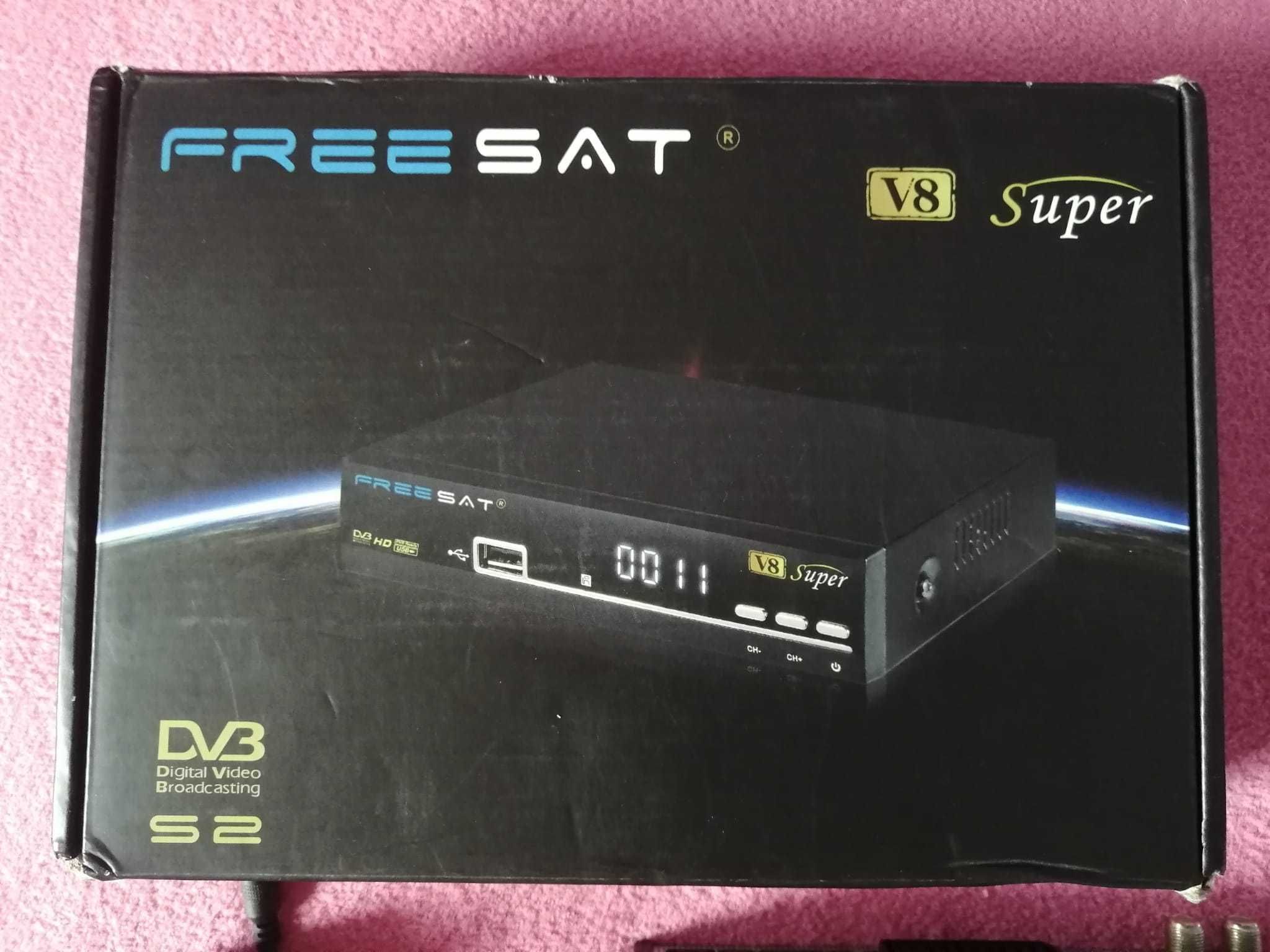 Dekoder V8 SUPER FreeSat/GT Media