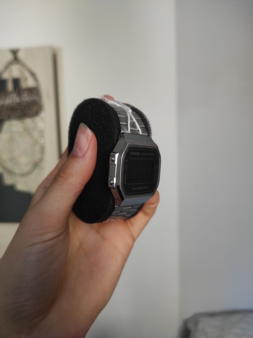 Zegarek Casio A168WEM-1EF retro