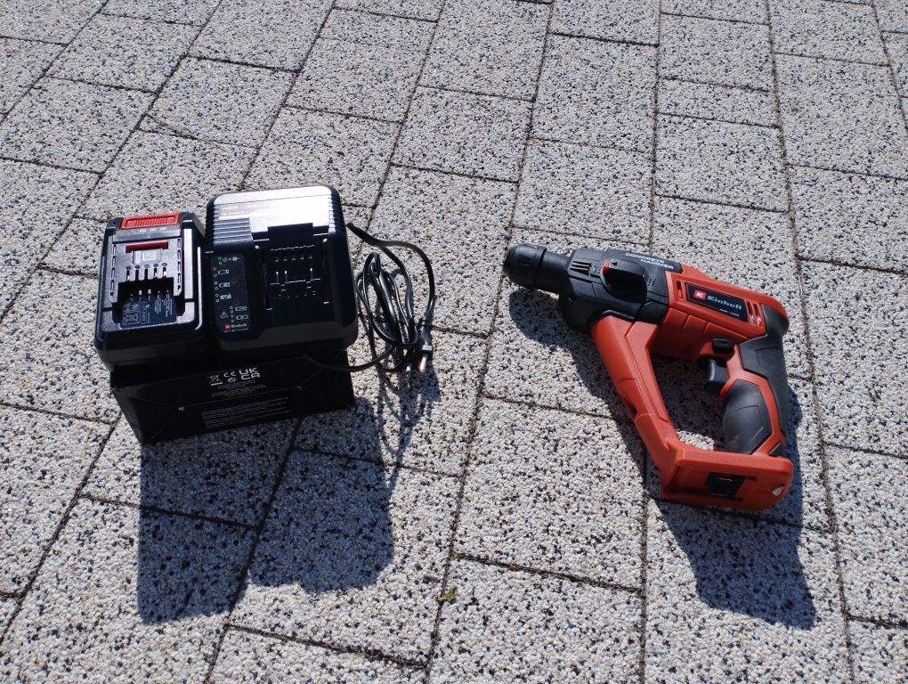 Wiertarka udarowa Einhell Te-Hd 18 Li akumulator ładowarka