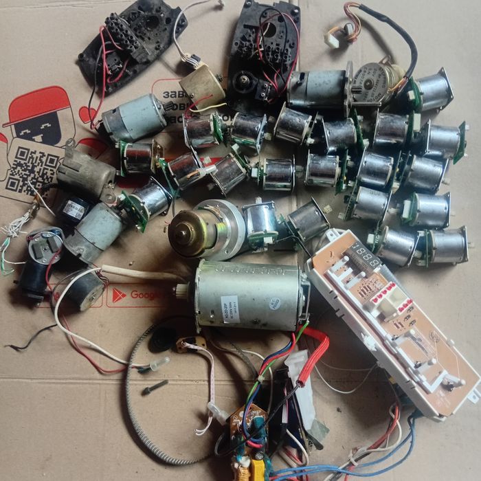 Радіодеталі з розбору