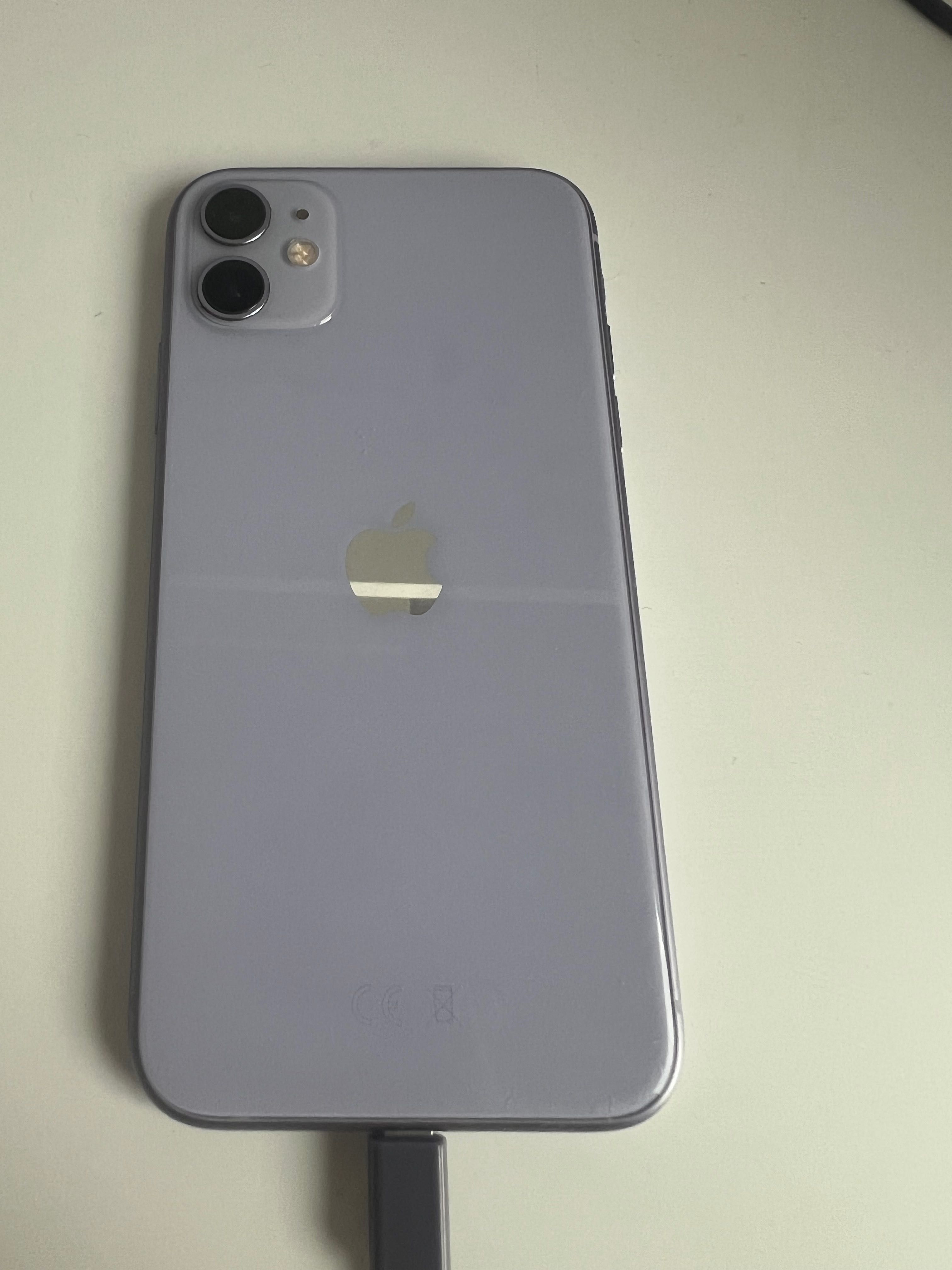 iPhone 11 fioletowy