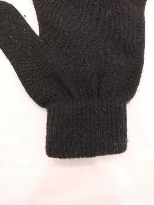 Luvas em malha pretas