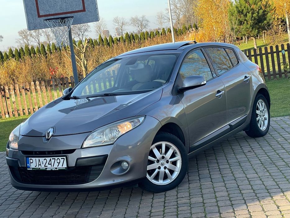 Renault Megane 2x Szyberdach 2x Parktronik Grzana Jasna Półskóra Alufelgi 16