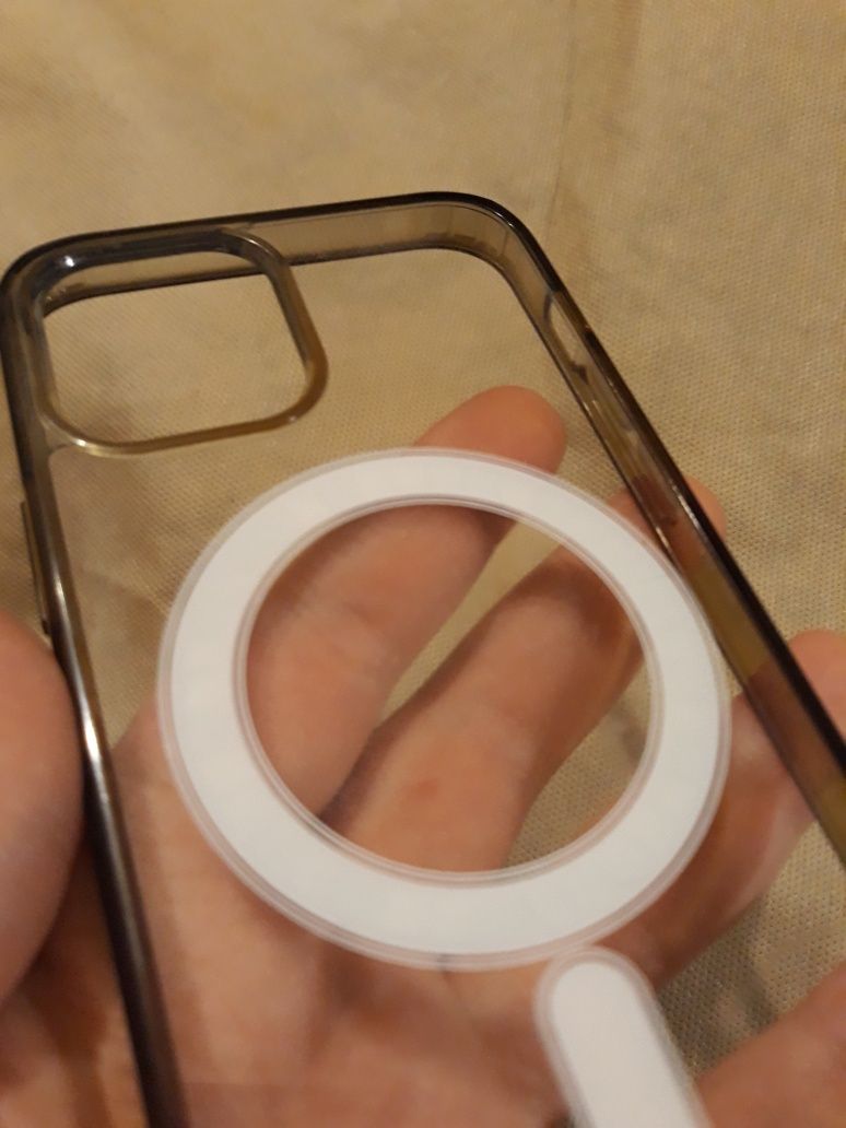 Противоударный чехол для iPhone 12 магнитный MagSafe прозрачный айфон