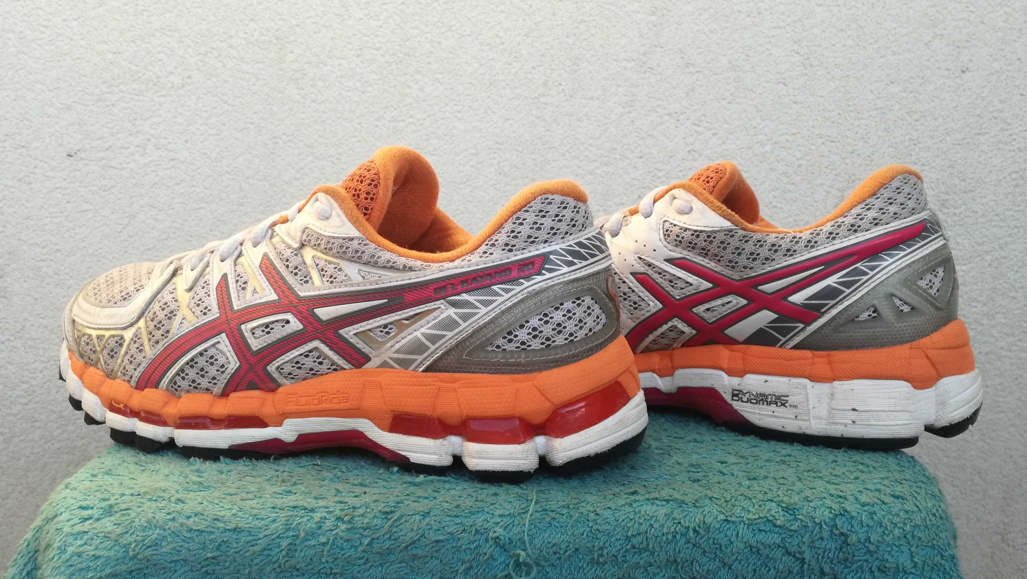 ASICS GEL-KAYANO 20 r.37,5 stan bardzo dobry