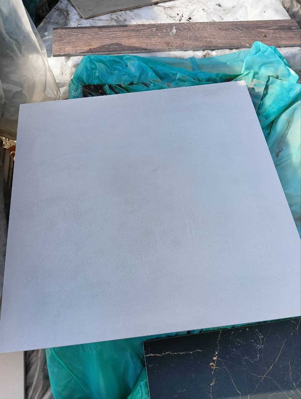 Светло Серая Плитка на Пол и Стены Ректификат LimeStone 60х60 см