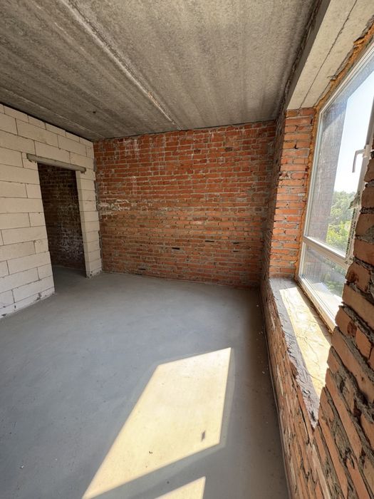 1-кімнатна квартира 40 м² у зданому будинку. ТЕРМІНОВО!