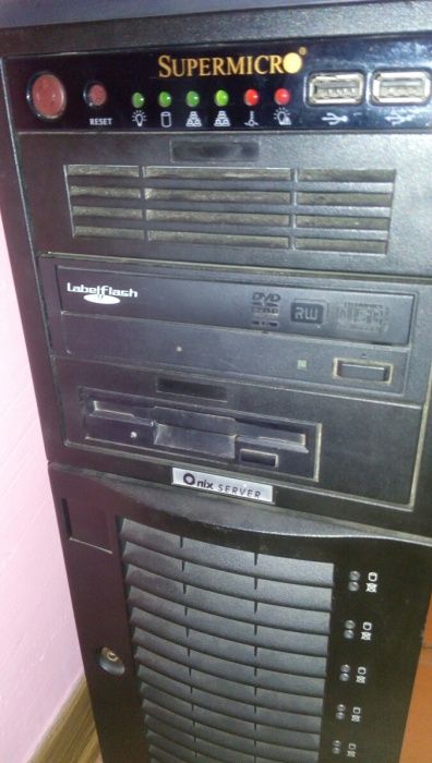 Сервер Supermicro (c SAS контролером) без HDD