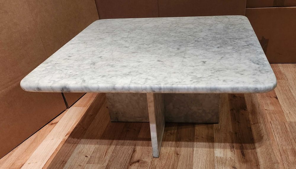 Stolik marmurowy