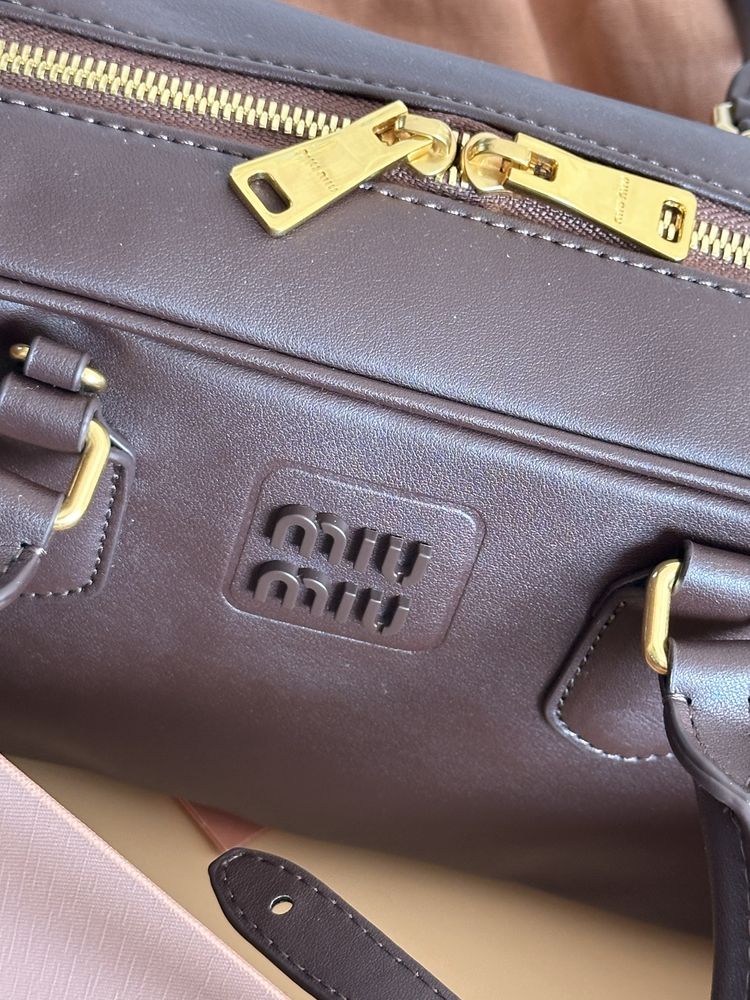 Сумка Miu Miu, шкірана сумка, стильна сумка, коричнева шкіряна сумка