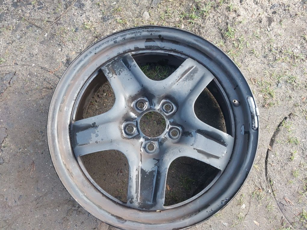 Felga stalowa Renault Espace Nissan Qashgai 17" 5X114,3 et37