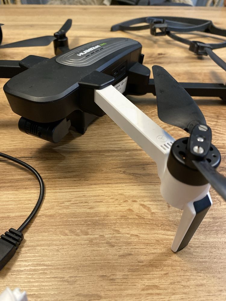 Hubsan Zino Uszkodzony