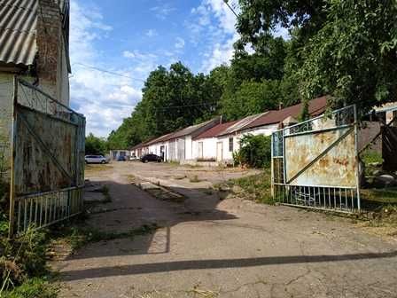 База/Приміщення/Склади