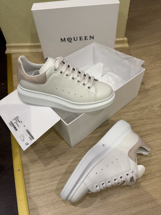 Alexander McQueen женские кросовки 38