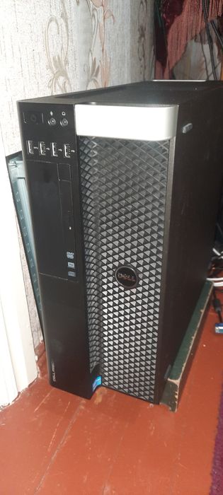 Dell t3610 12 ядер/24 потока/24 g оперативки/128g ssd/gtx1060