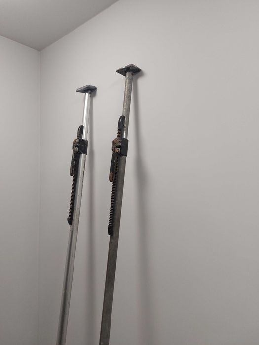 Drążek tyczka rozporowa hamująca zabezpieczająca