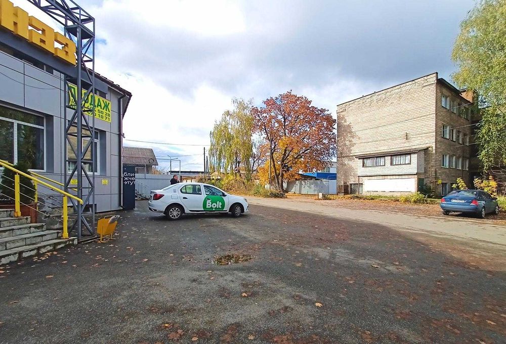 Продам приват. капітальний гараж по Любецькій 60А, р-н Нова Подусівка.