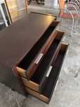 Movel de Madeira com Gavetas
