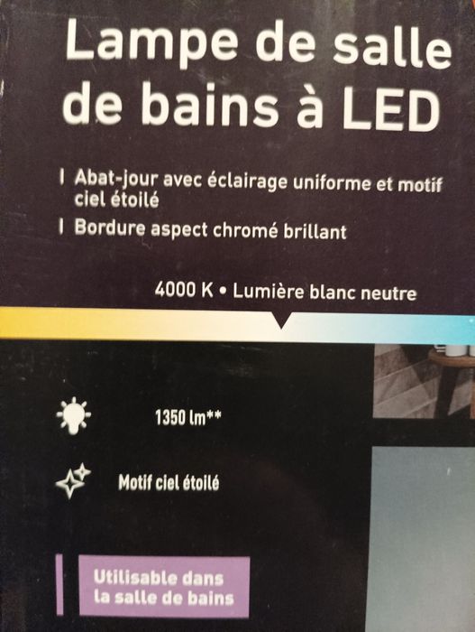 Lampa sufitowa z efektem gwiazd