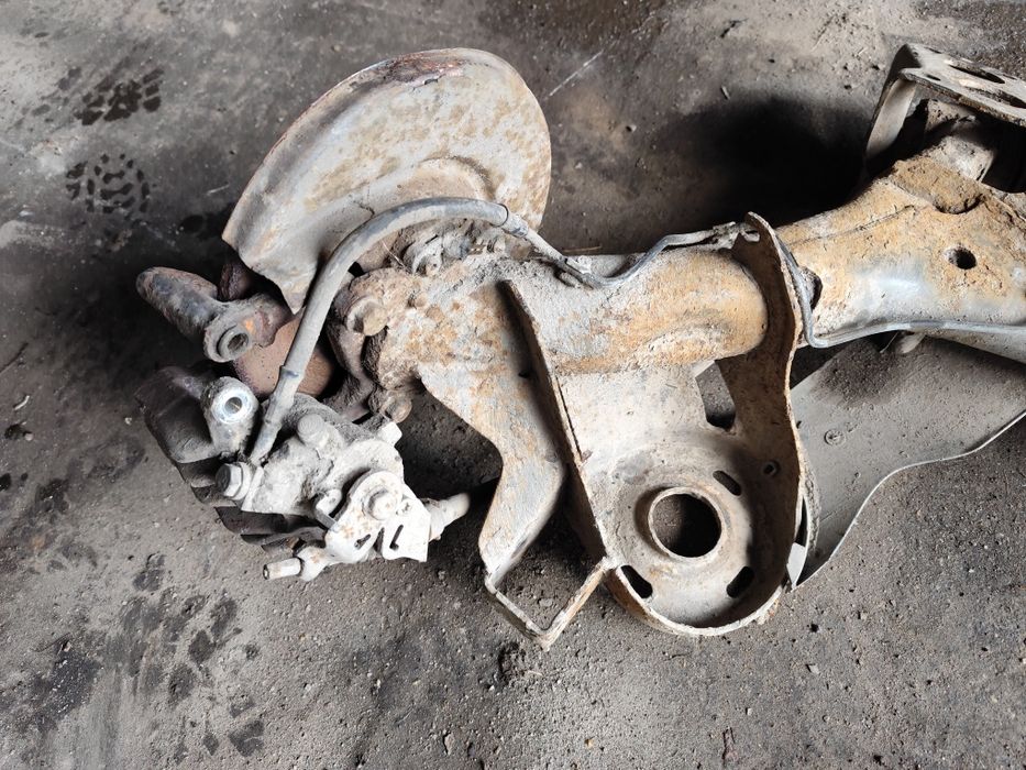 Belka tylna oś zawieszenia sprężyna Golf IV Audi A3 8L Skoda Octavia I