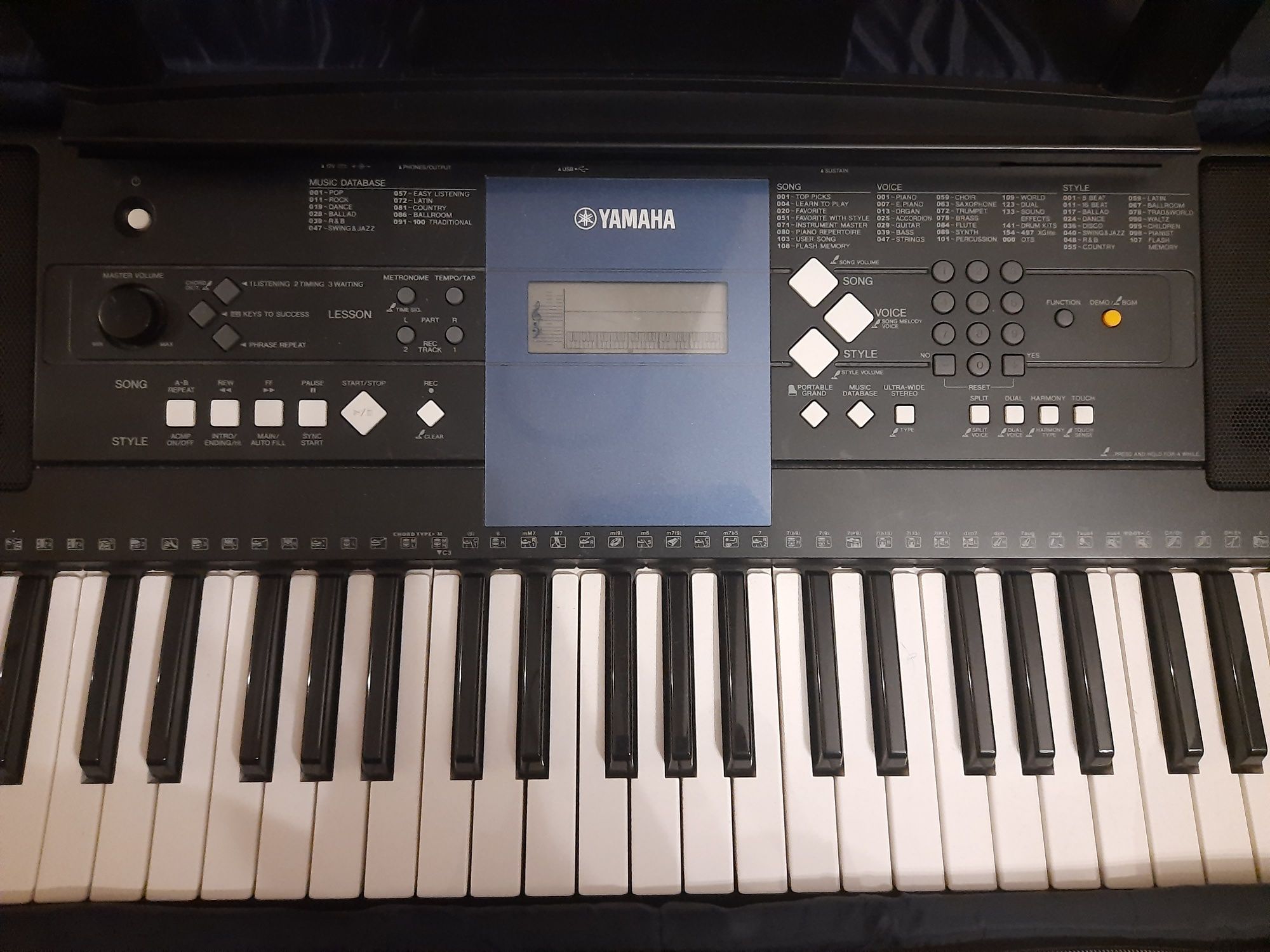 keyboard yamaha psr e333