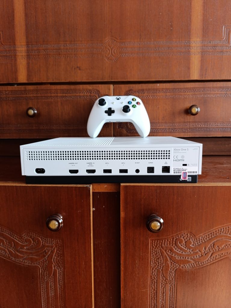 X box one s 500gb