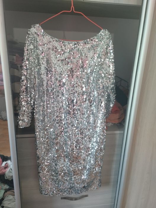 Сукня святкова, паєтка