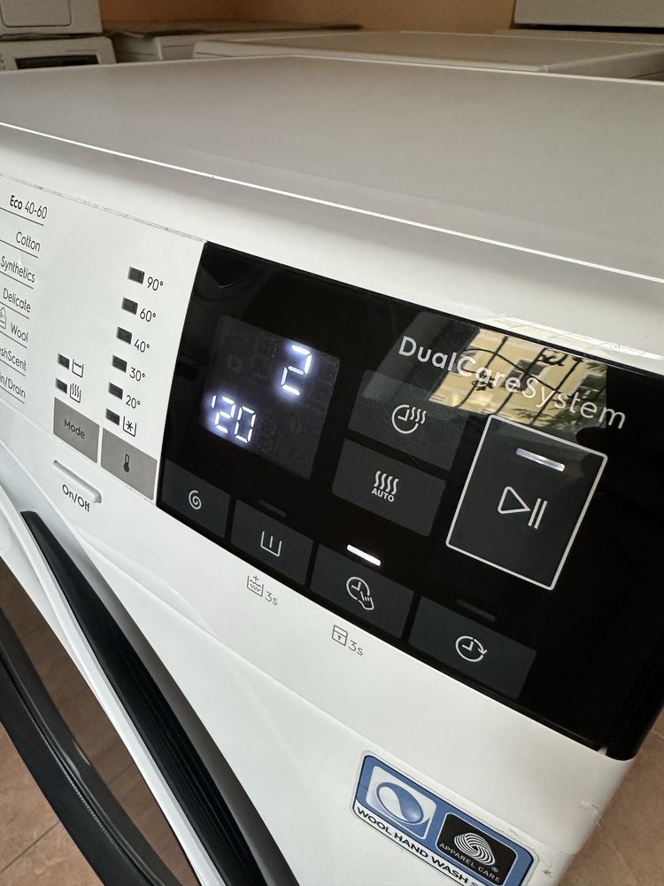 прально сушильна машина Electrolux EW7W447W 7 кг