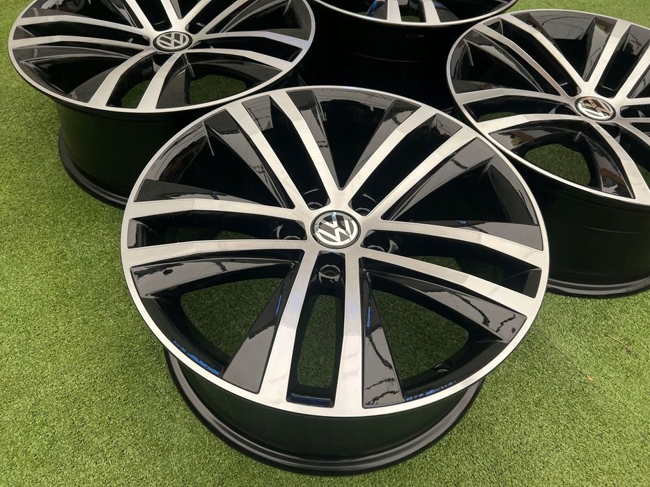KOMPLET FELG FELGI VW VOLKSWAGEN 7N0 TOURAN SHARAN PASSAT TIGUAN 18 ET35