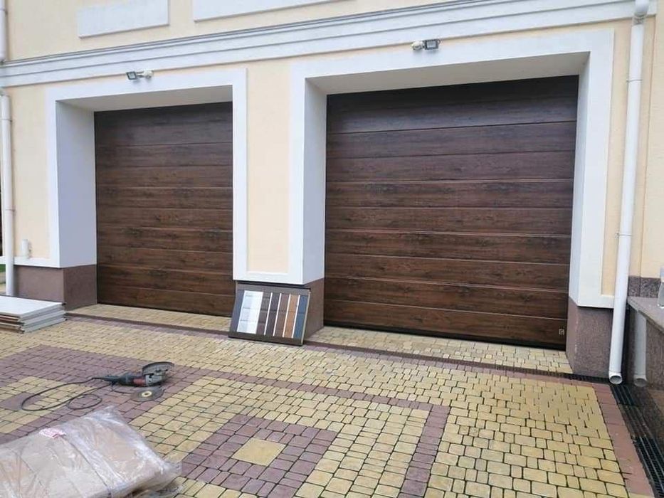 Ексклюзивні гаражні ворота від виробника | Гаражные ворота секционные