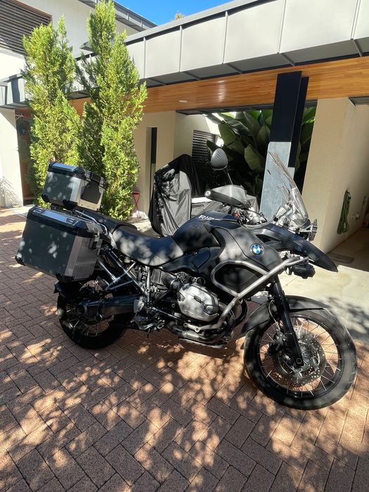 BMW R1200 Adventure Triple Black