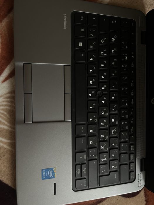 Ноутбук HP elitebook 820