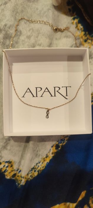 Łańcuszek Apart z zawieszką