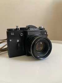 Фотоапарат Зеніт Zenit з об'єктивом Helios 44m-4 2/58