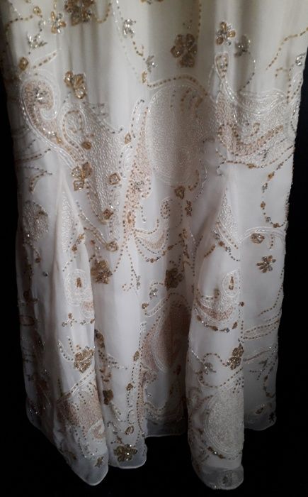 Платье праздничное нарядное, вечернее