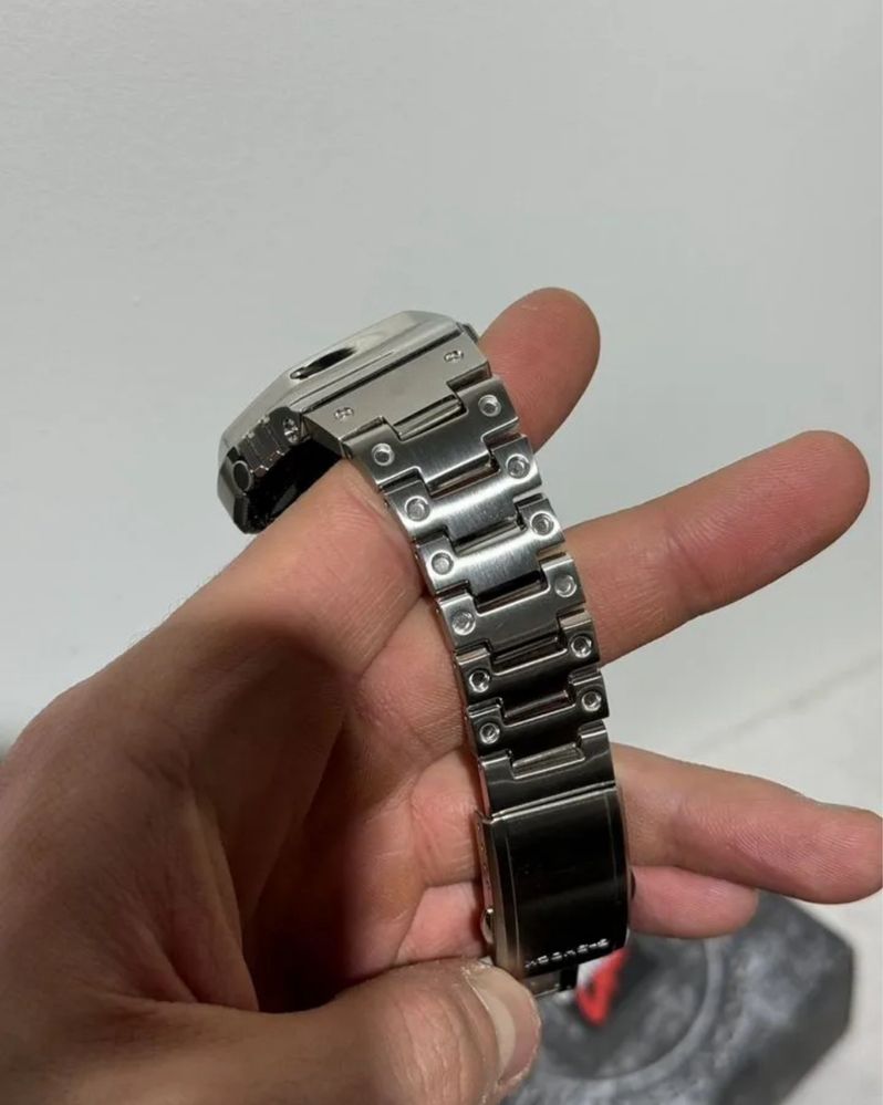 Мужские часы Casio G-Shock GM-B2100D-1A