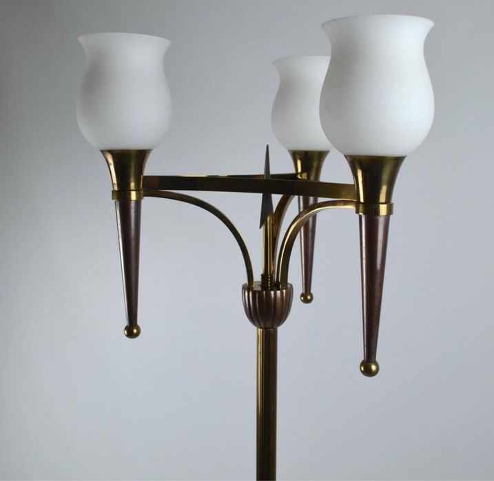 Candeeiro de pé neoclássico em bronze, França, anos 50