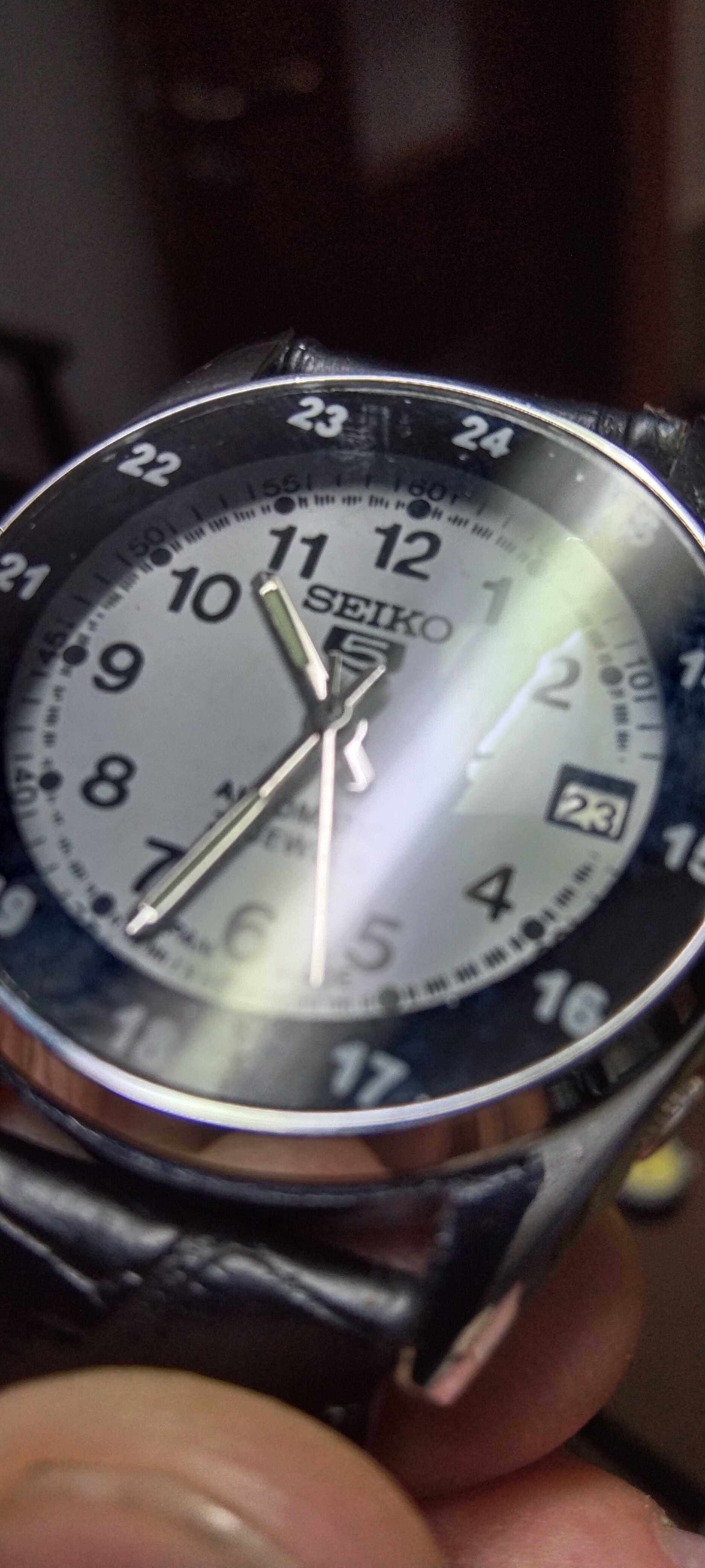 Seiko 5 automatic