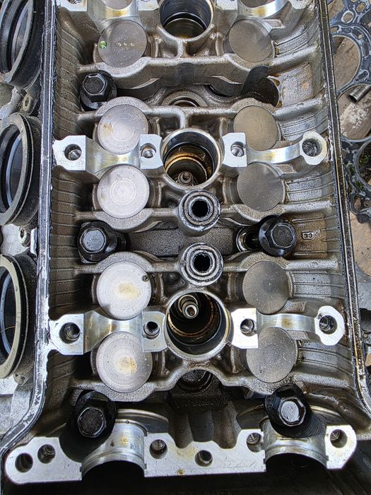Głowica suzuki gsxr 600 k6/k7