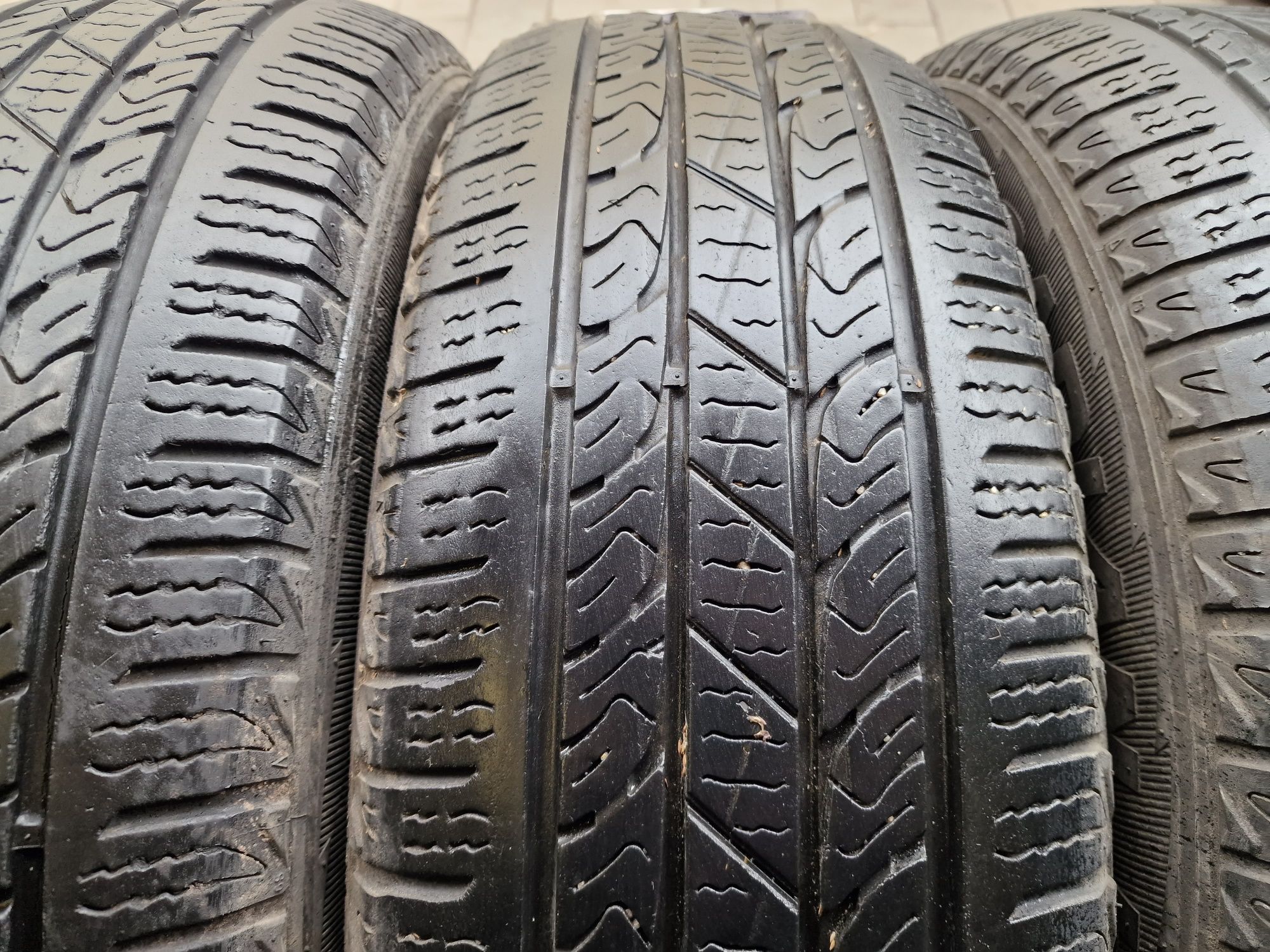 Летняя резина 235/65 R18 Nexen