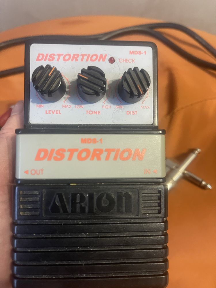 Distortion от Arion ,в подарок шнур