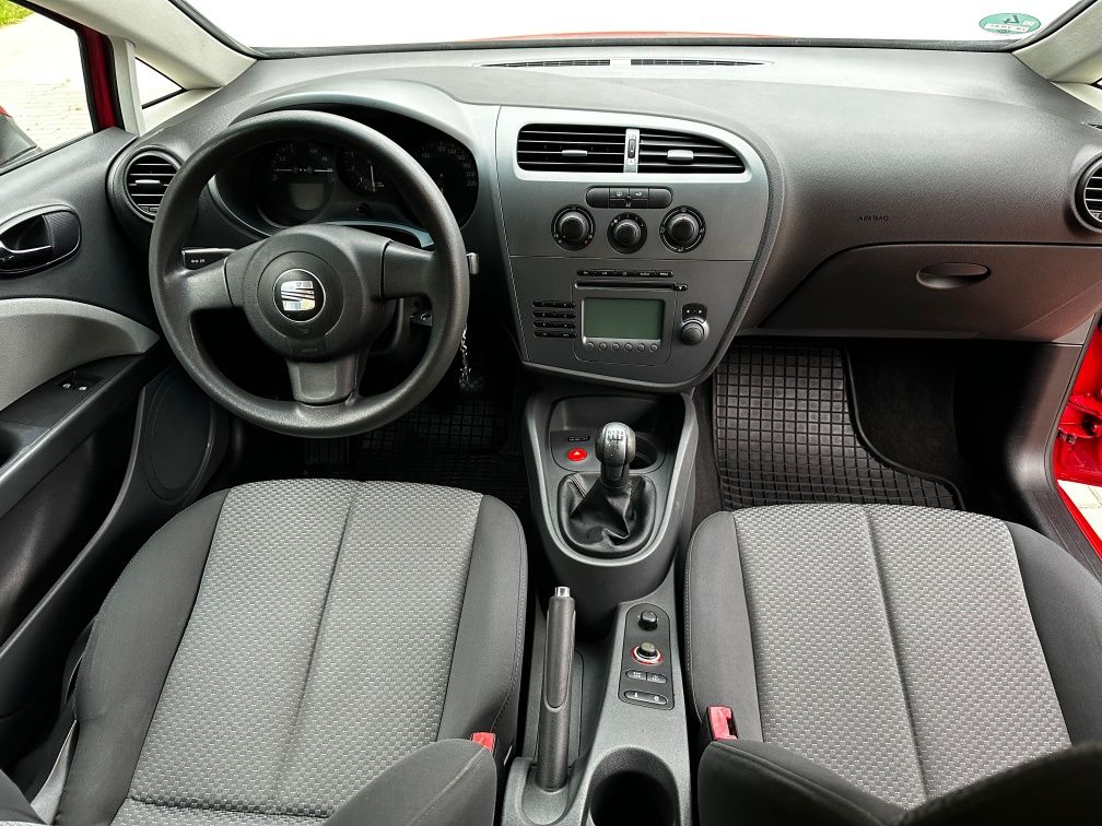 Piękny Seat Leon 1.6 MPI, zobacz!