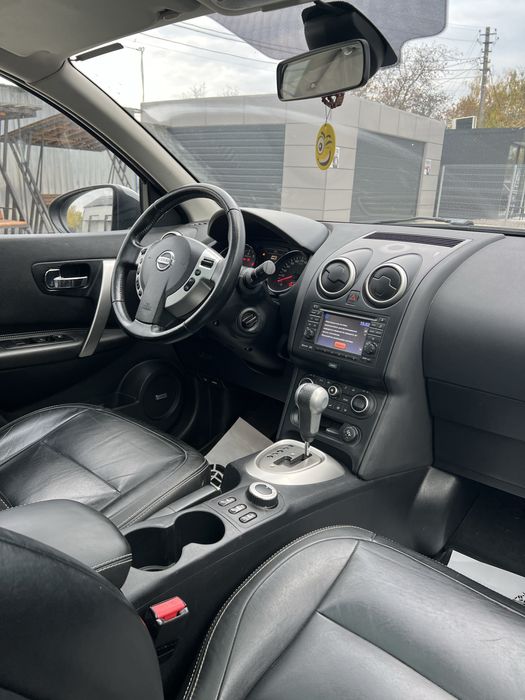 Nissan Qashqai+2 2012