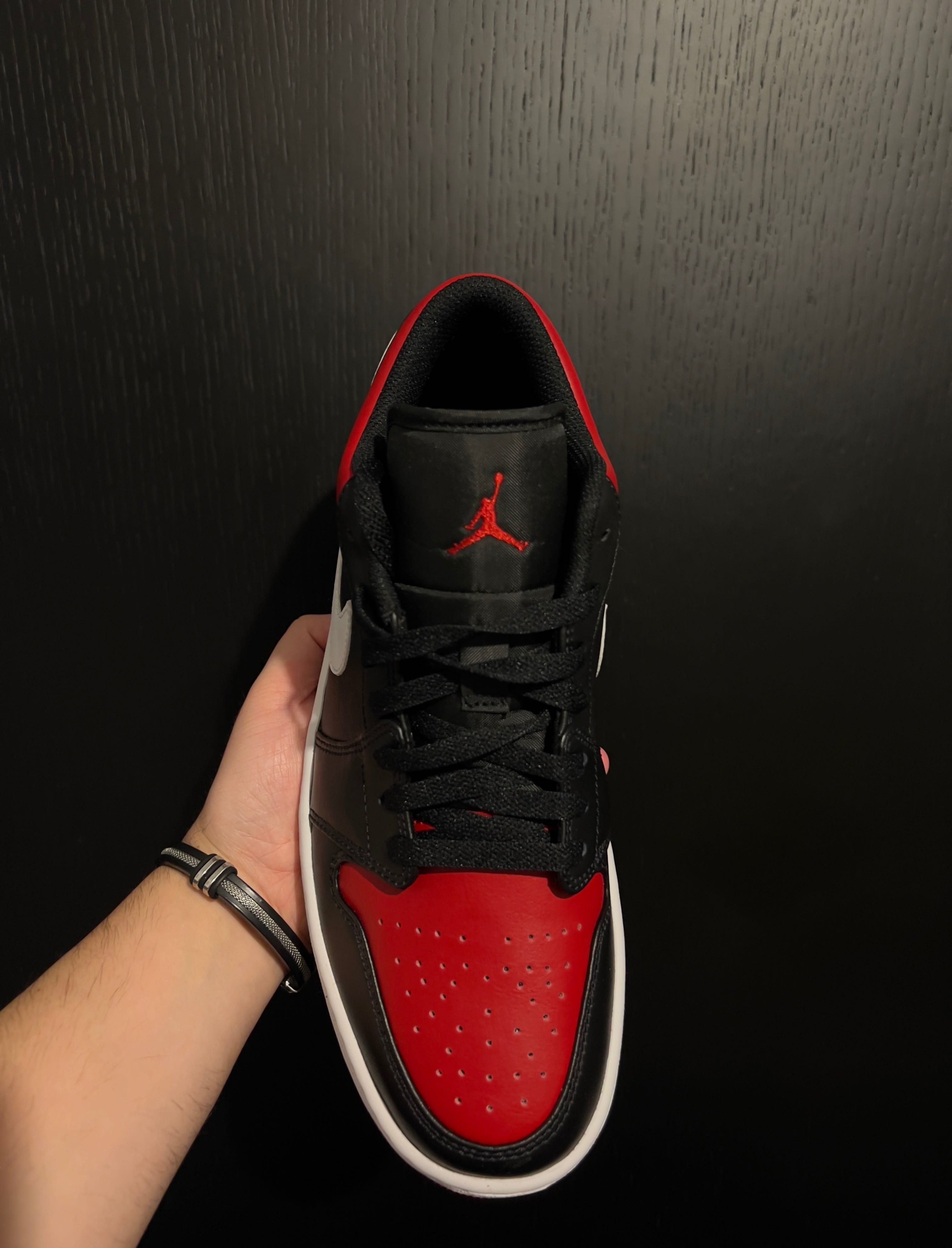 Air Jordan 1 low