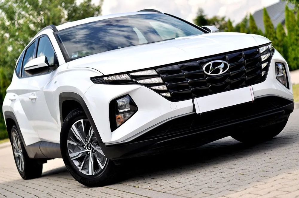 Hyundai Tucson Piękny biały Tucson* Kamera* Blis* Asystenci* Zadbany