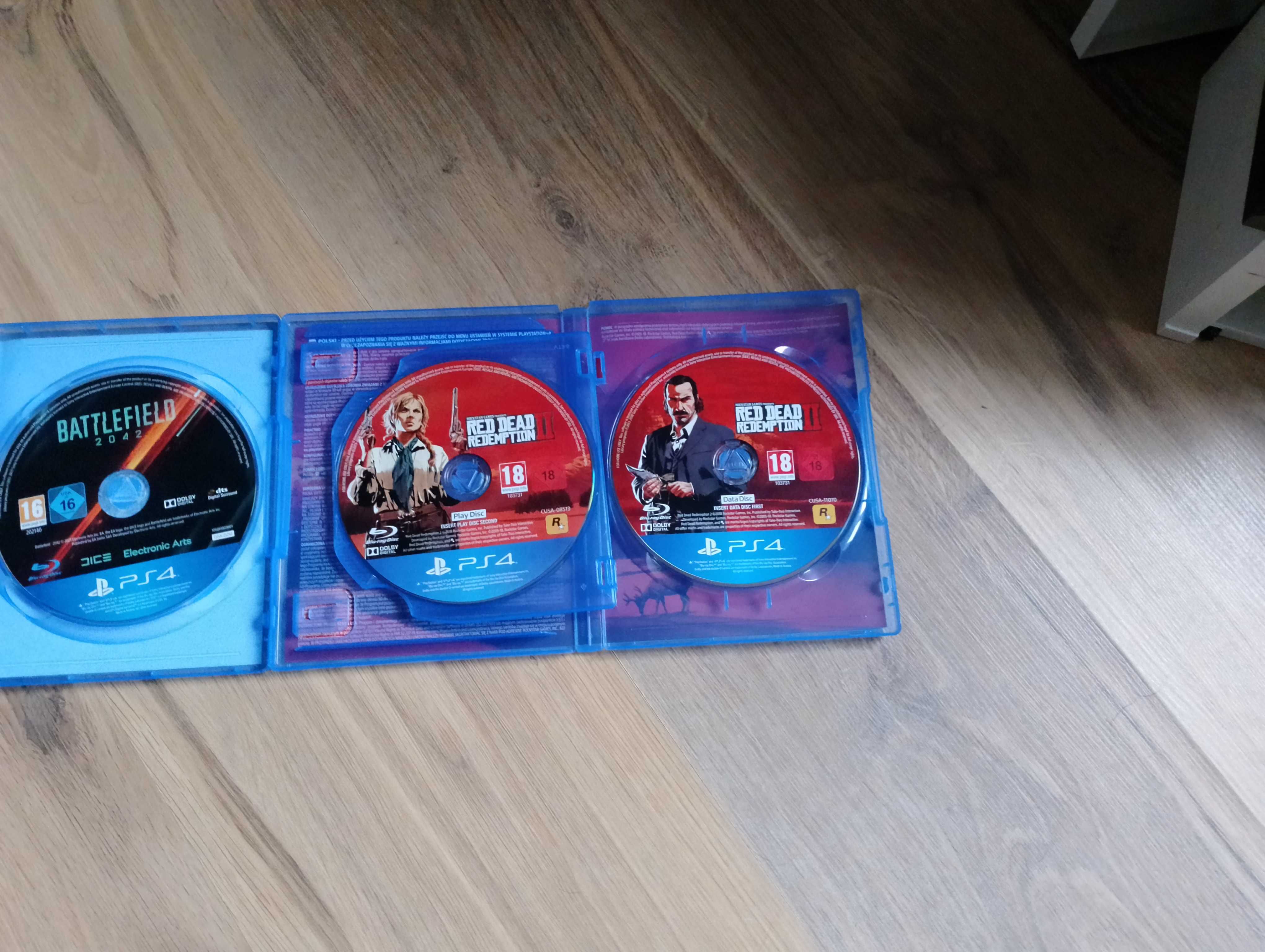 Gry na konsolę PS4 . Stan idealny.