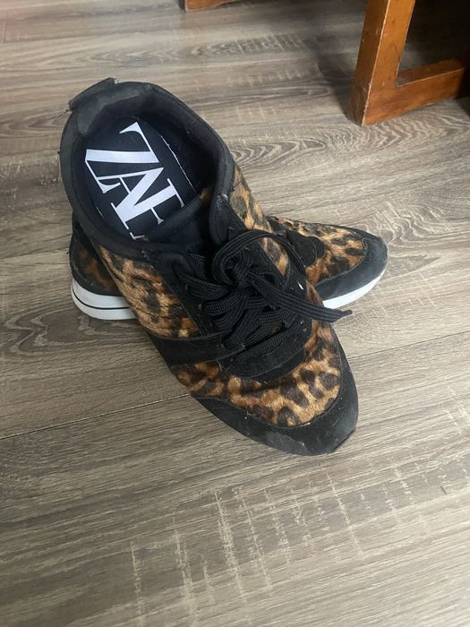 Кросівки Zara леопардові